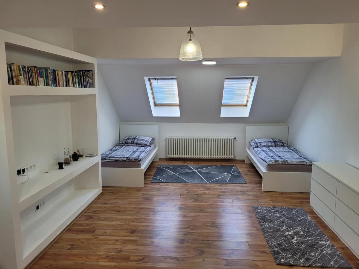 Apartman Neva Gbely Skalica Exteriör bild